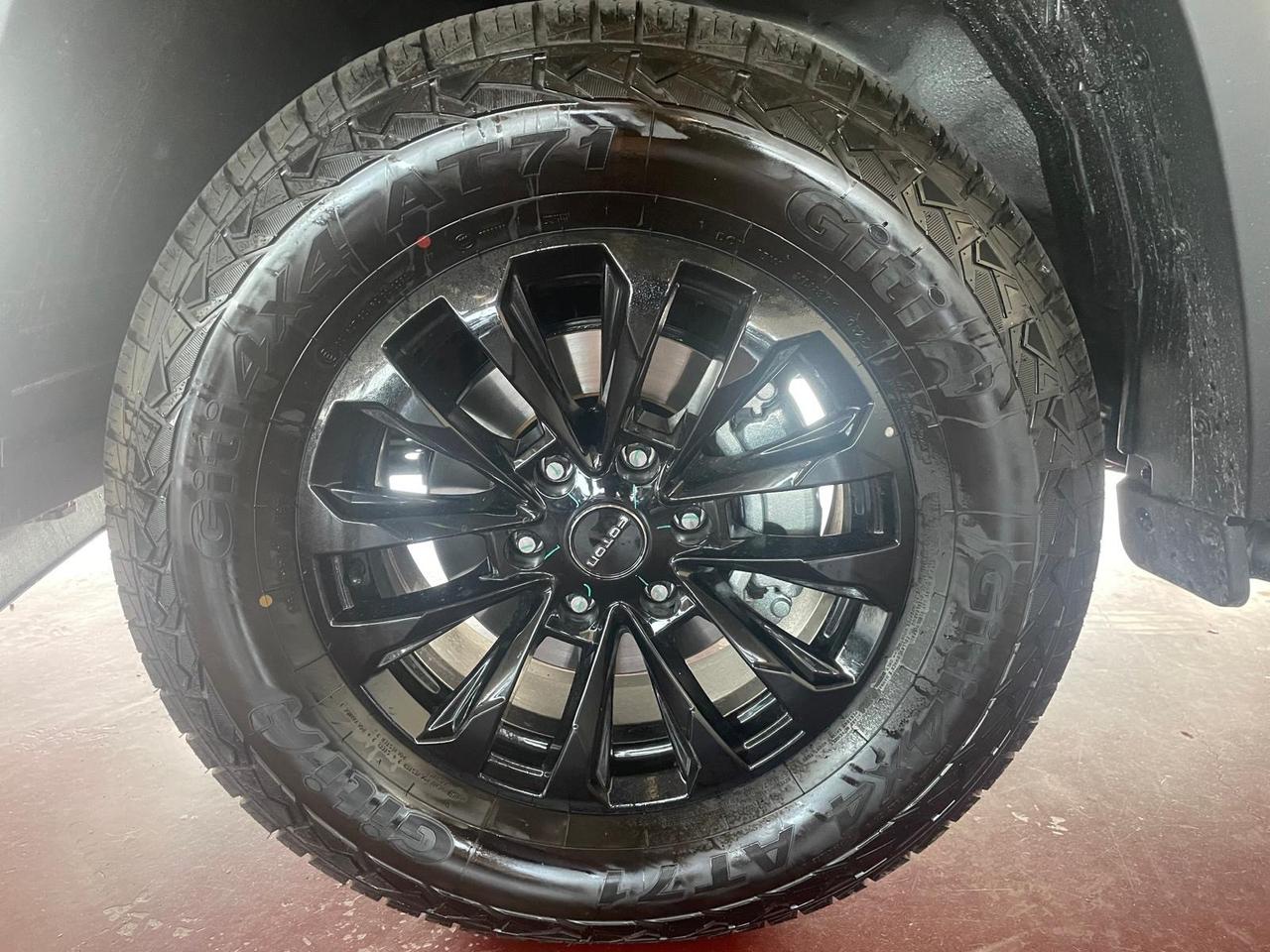 FOTON FOTON TUNLAND V9 ULTRA 8AT