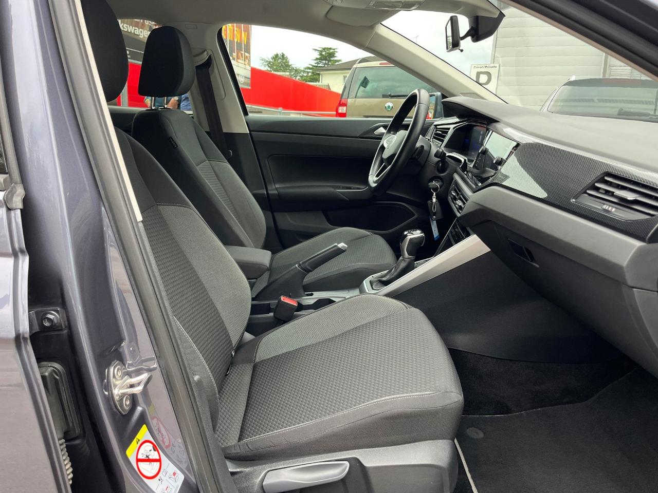 Volkswagen Polo 1.0 tsi life 95cv dsg