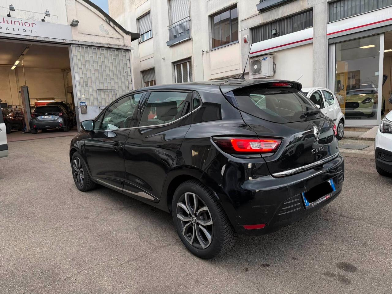 Renault Clio TCe 12V 90CV Start&Stop NEOPATENTATI