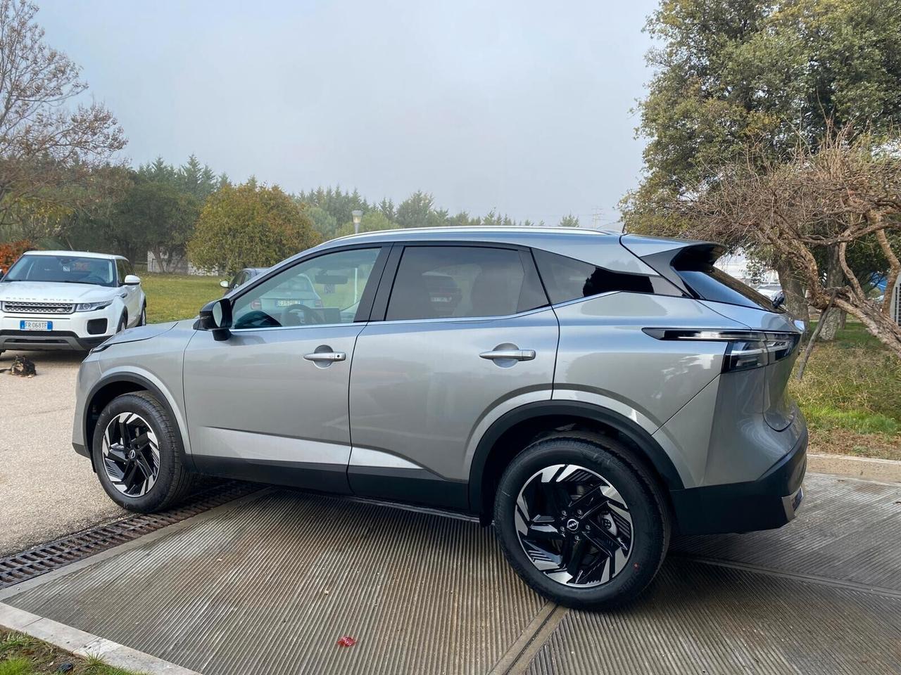 Nissan Qashqai N-Connecta MHYB 2W 140 CV