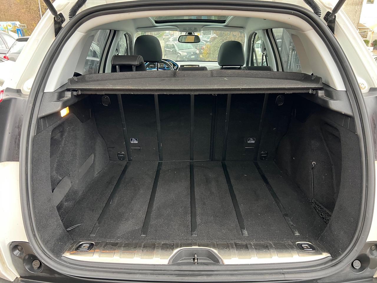 Peugeot 2008 1.6 e-HDi 115 CV Stop&Start Allure