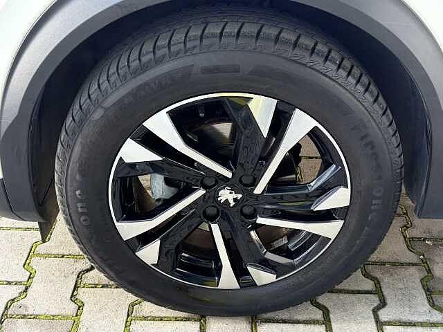 Peugeot 2008 1.5 BlueHDi 110 CV Allure Pack