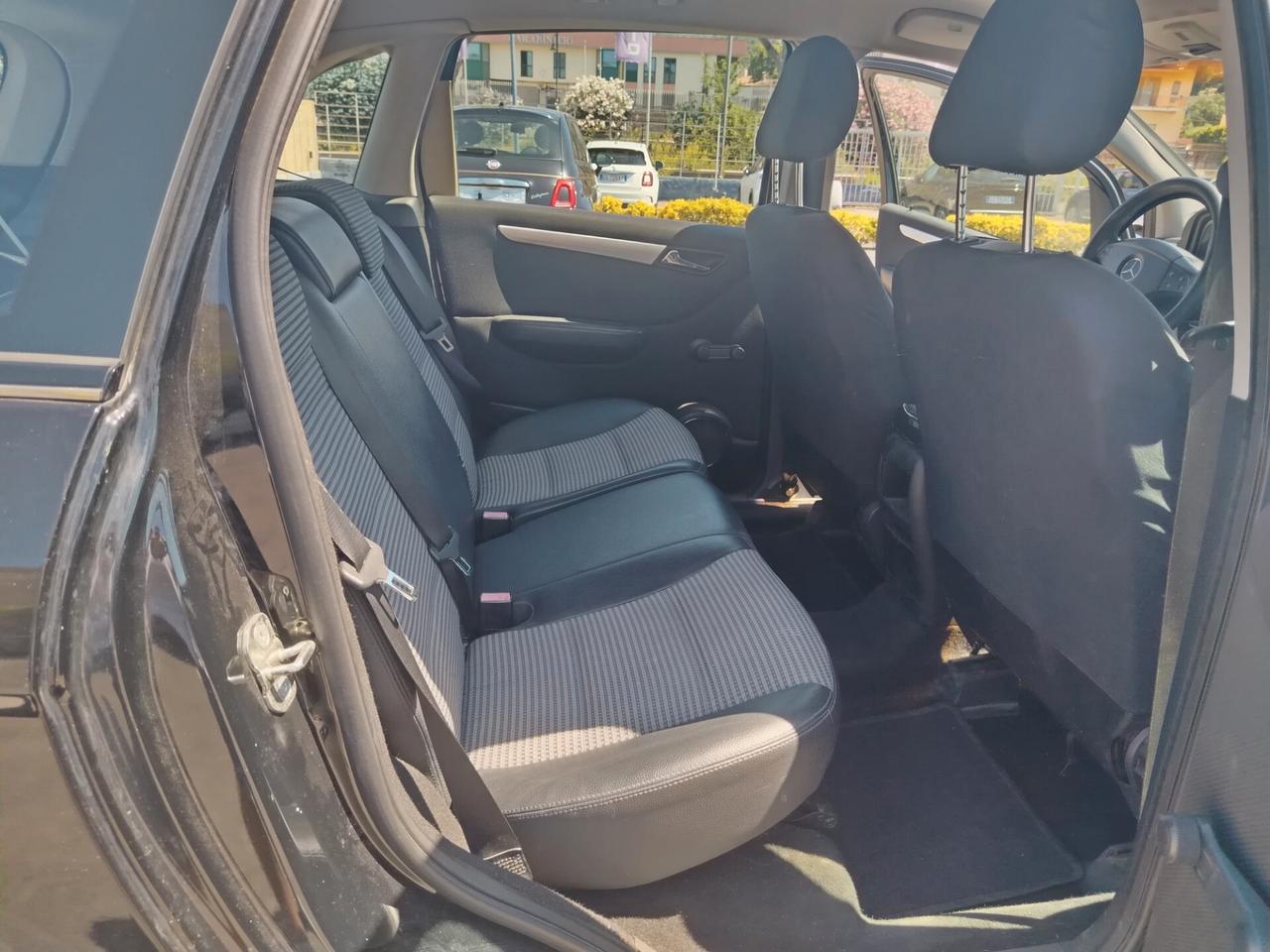 Mercedes-benz B 200 CDI Sport