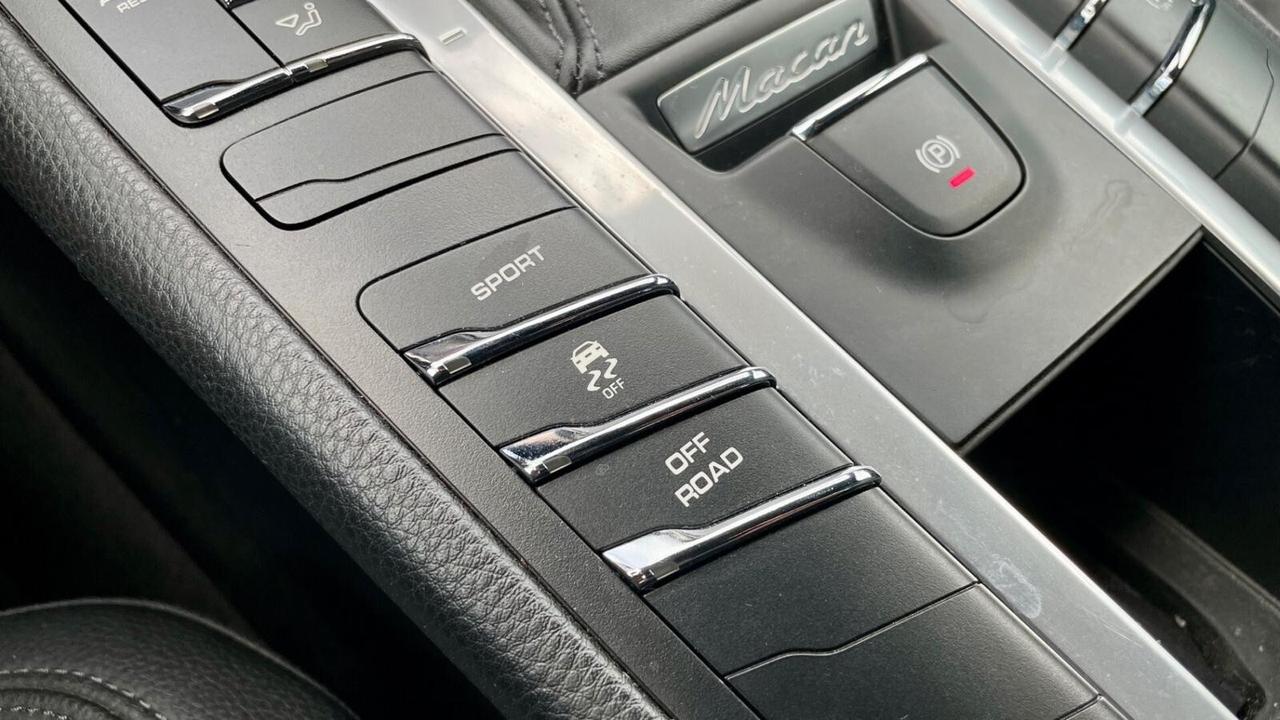 PORSCHE MACAN 3.0 V6 SPORT 353CV - FULL LED, BAULE