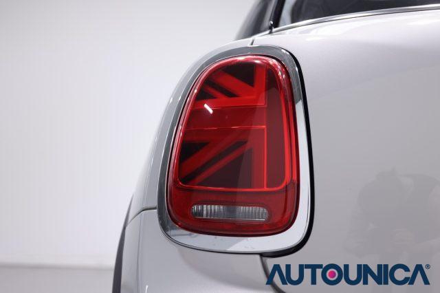 MINI Cooper 1.5 COOPER CAMDEN 5 PORTE FARI LED