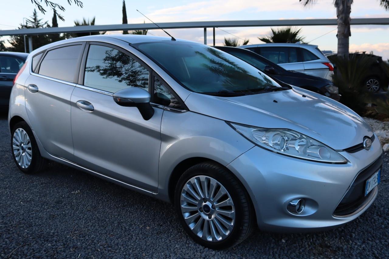 Ford Fiesta 1.4 TDCi 5p. Titanium