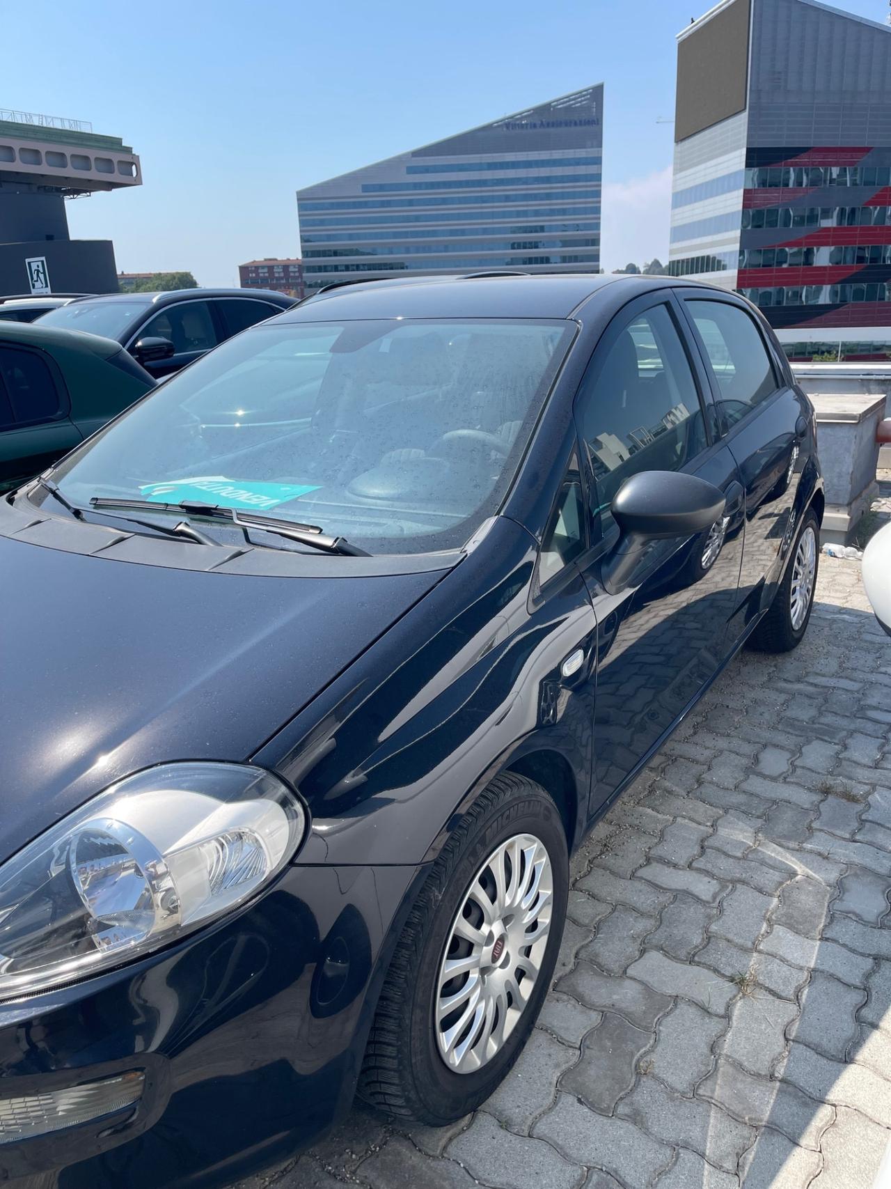 Fiat Punto 1.3 MJT II S&S 95 CV 5 porte Street