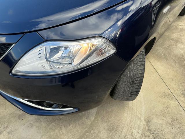 LANCIA Ypsilon 1.2 69 CV 5p.GPL Ecochic Silver