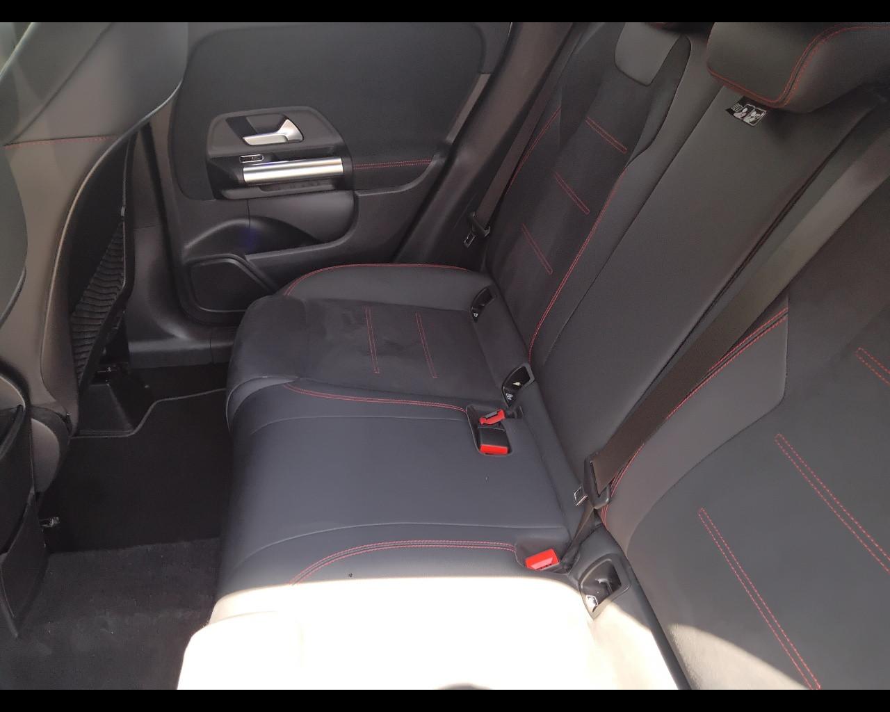 Mercedes-Benz GLA-H247 2023 - GLA 200 d AMG Line Advanced Plus auto