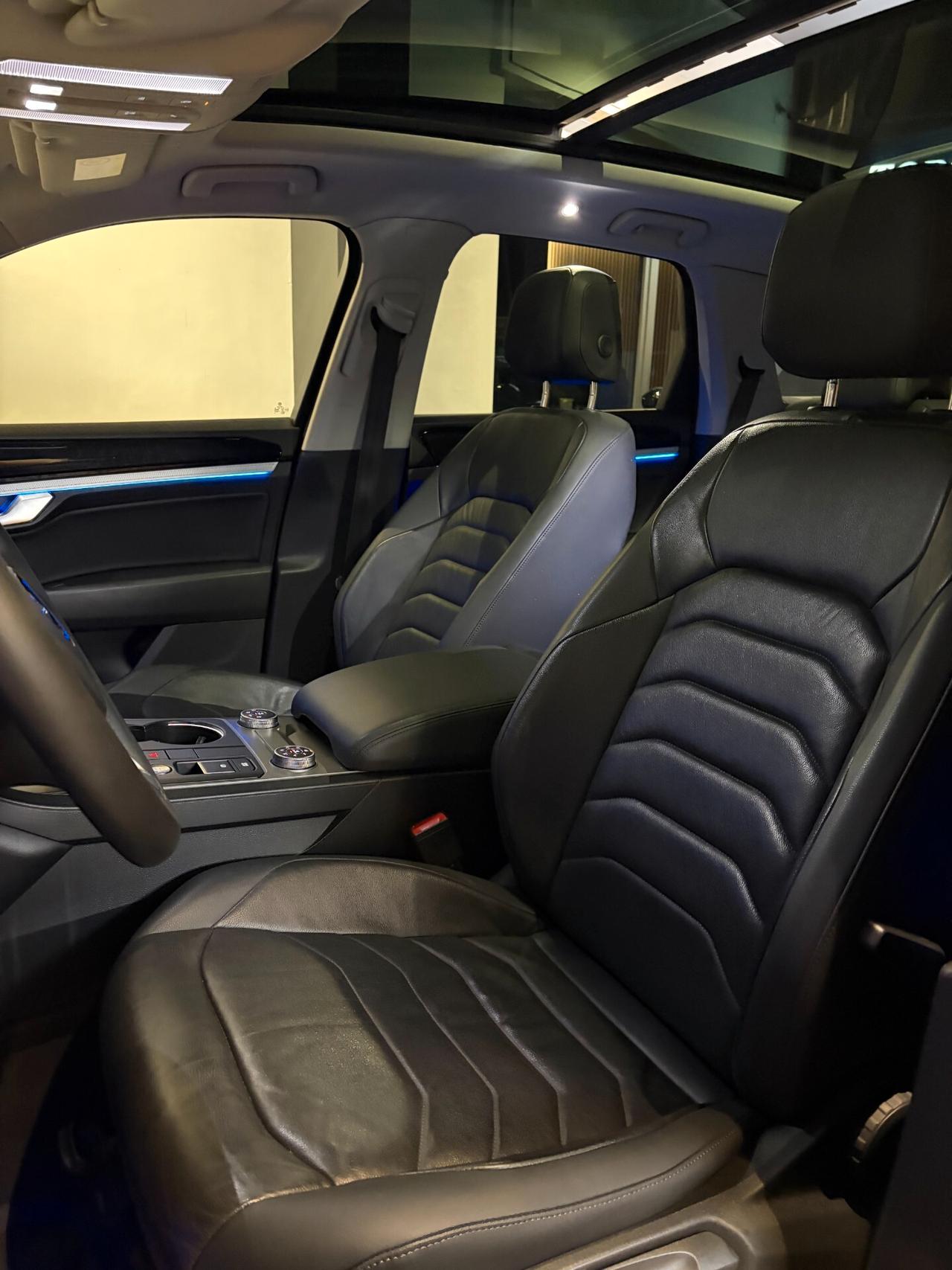 Volkswagen Touareg 3.0 V6 TDI 286 CV SCR Style