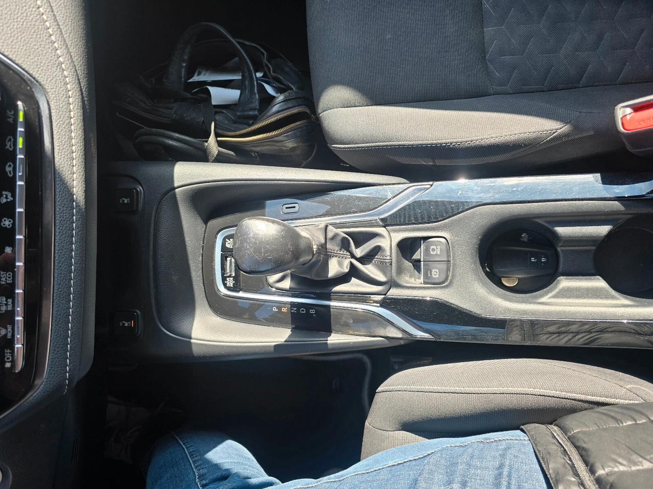 Toyota Corolla 1.8 Hybrid Business