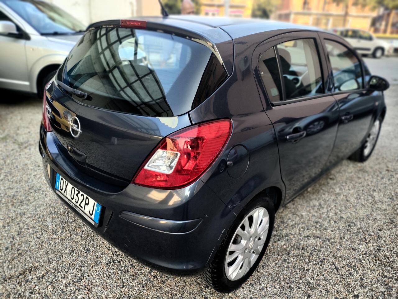 Opel Corsa 1.2 5 porte Enjoy