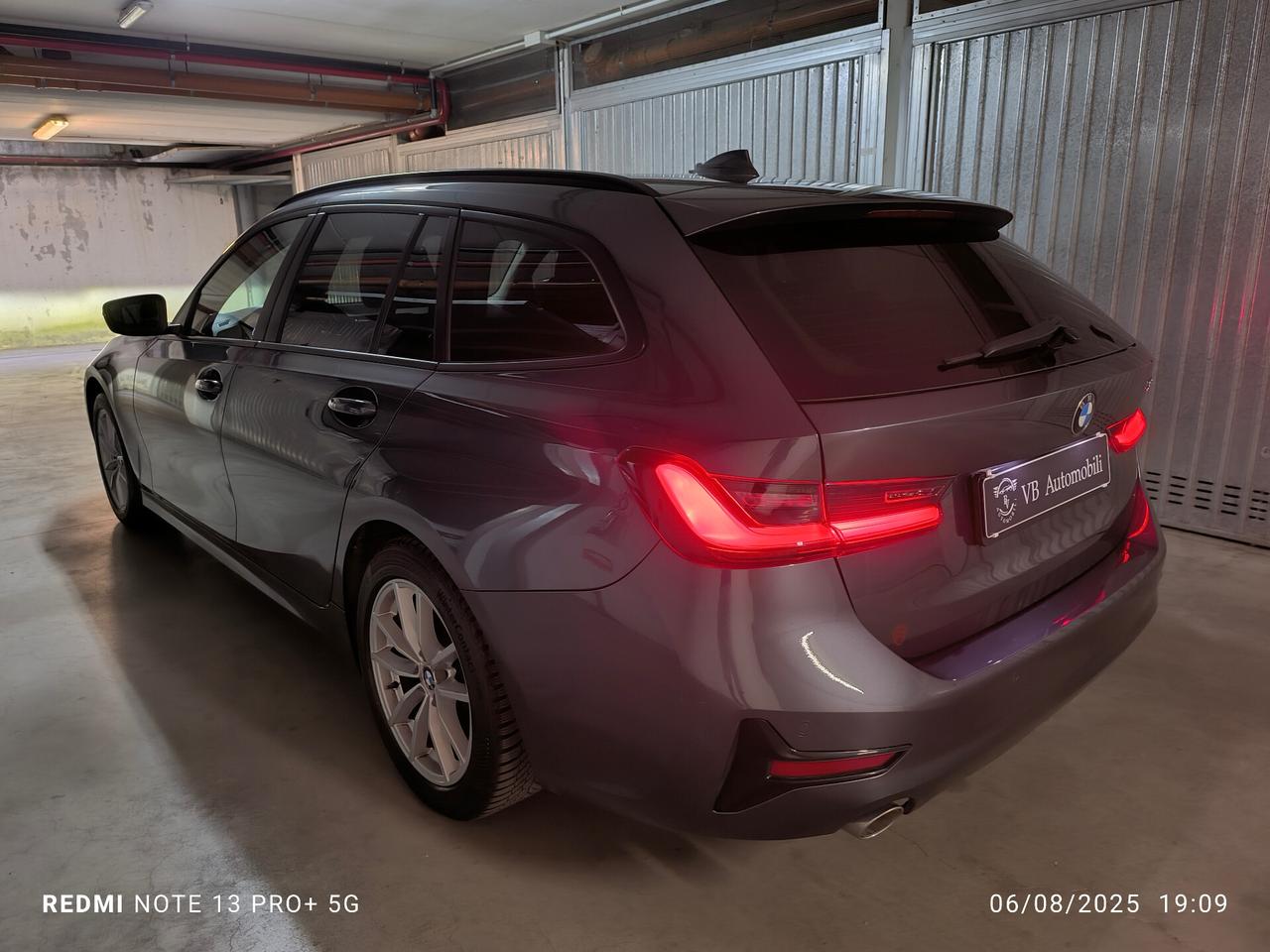 Bmw 318d 48V Touring Business Advantage