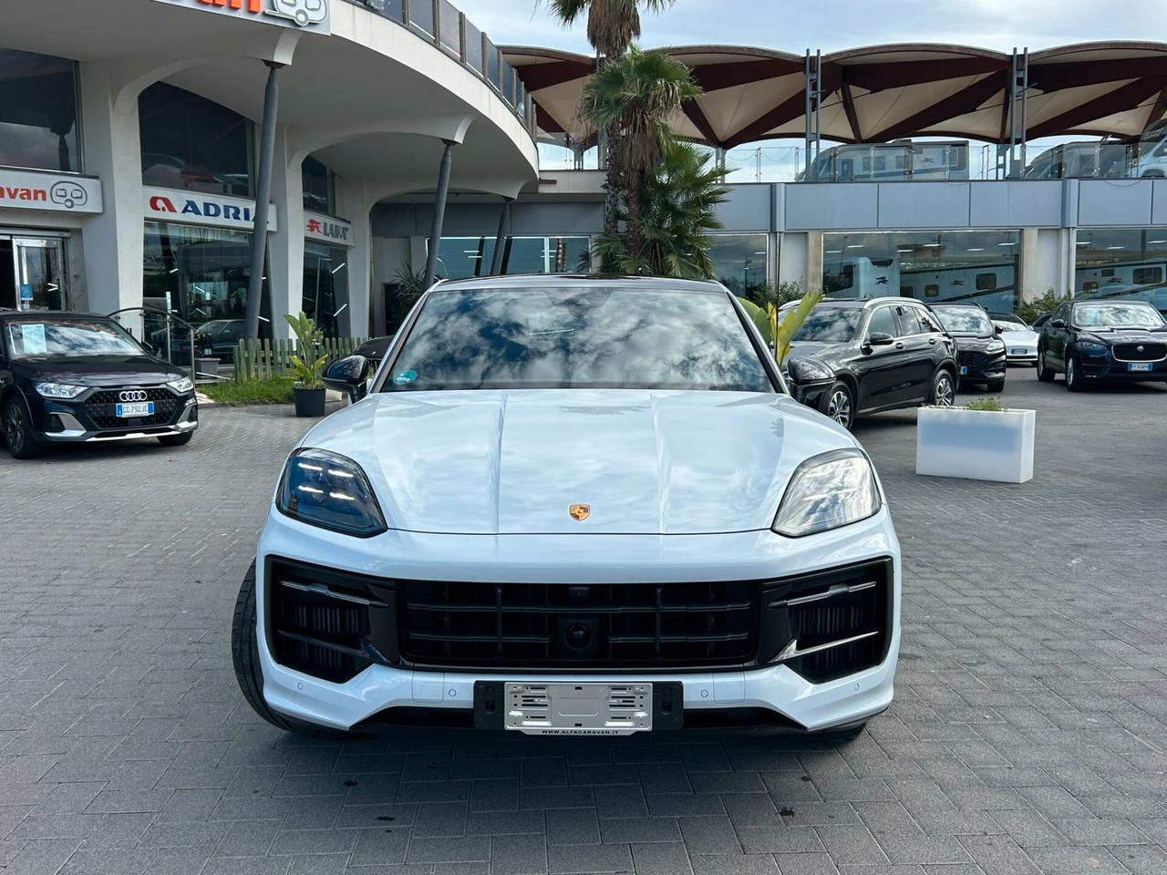 Porsche Cayenne Coupe 4.0 V8 GTS KM 0