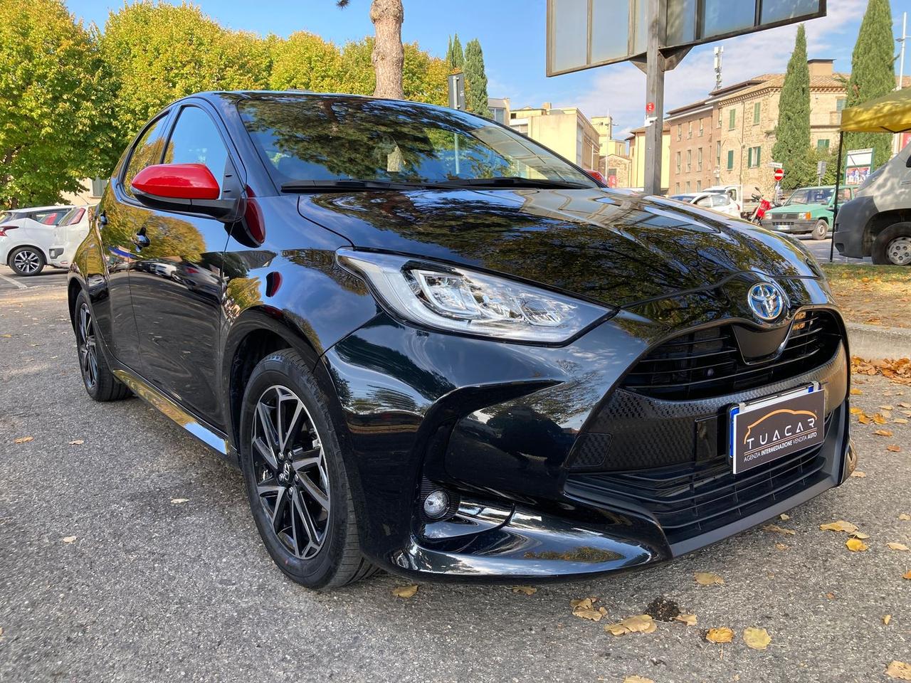 Toyota Yaris 1.5 HEV Active #7354