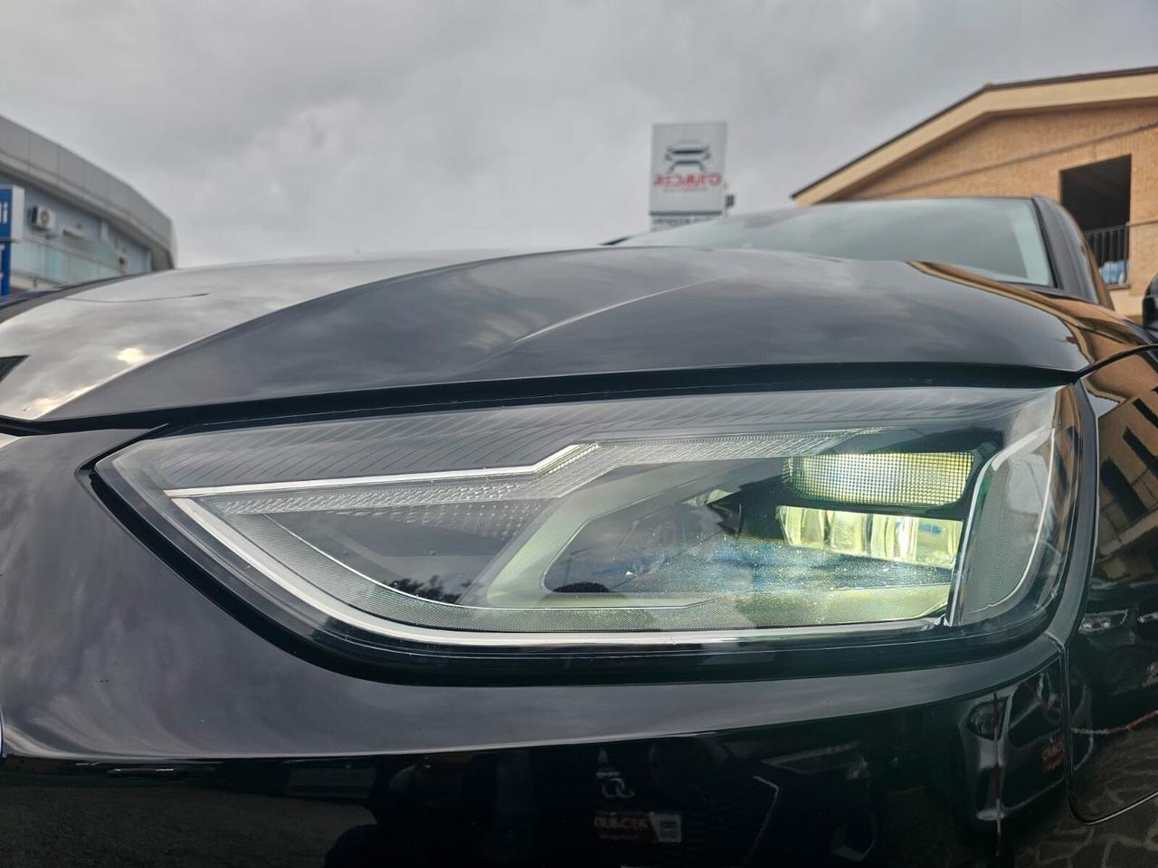 Audi A4 Avant 40 TDI S tronic Business