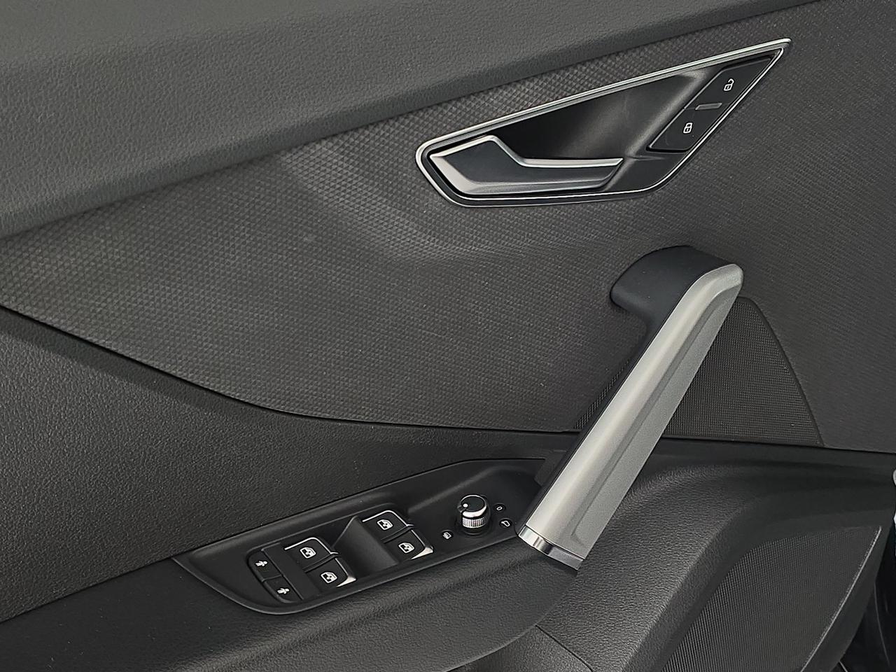 Audi Q2 35 1.5 tfsi s line edition s-tronic