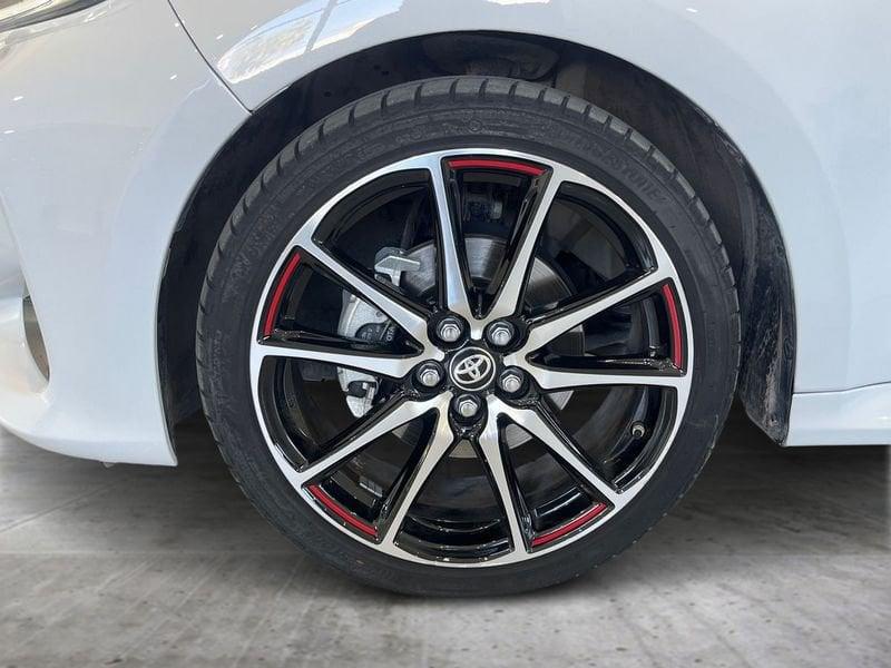 Toyota Yaris Yaris 1.5h 130 GR Sport