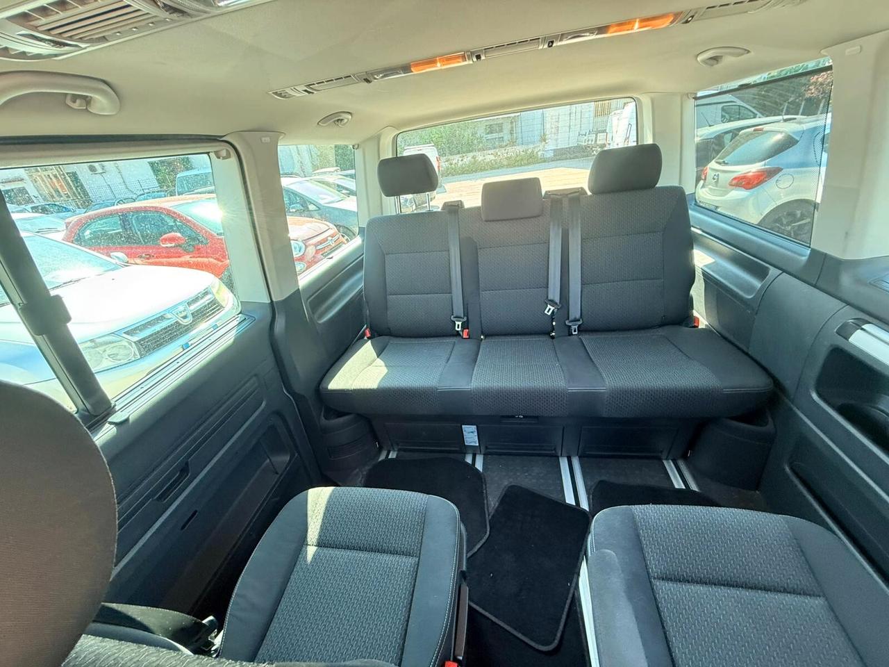 Volkswagen Multivan 2.0 TDI 150CV DSG Trendline