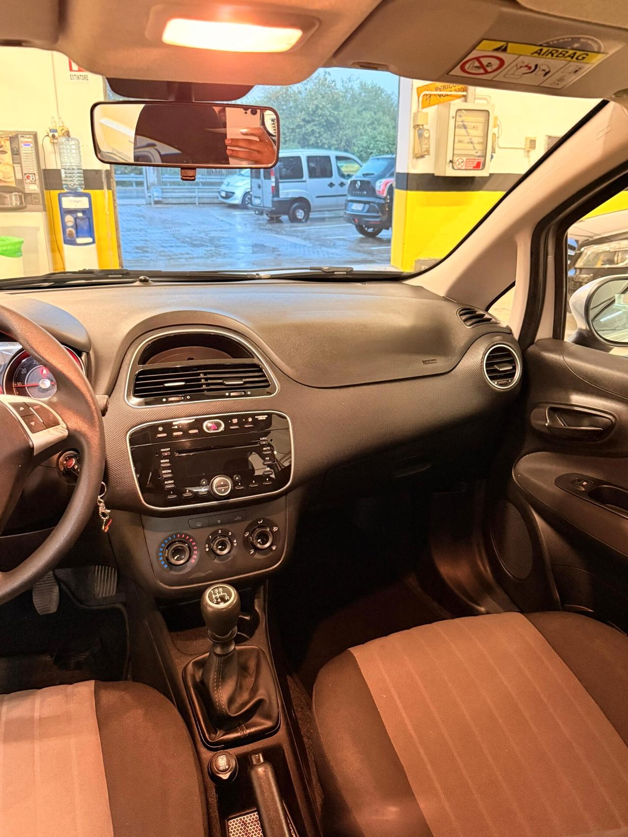 Fiat Punto 1.4 8V 5 porte Easypower Street