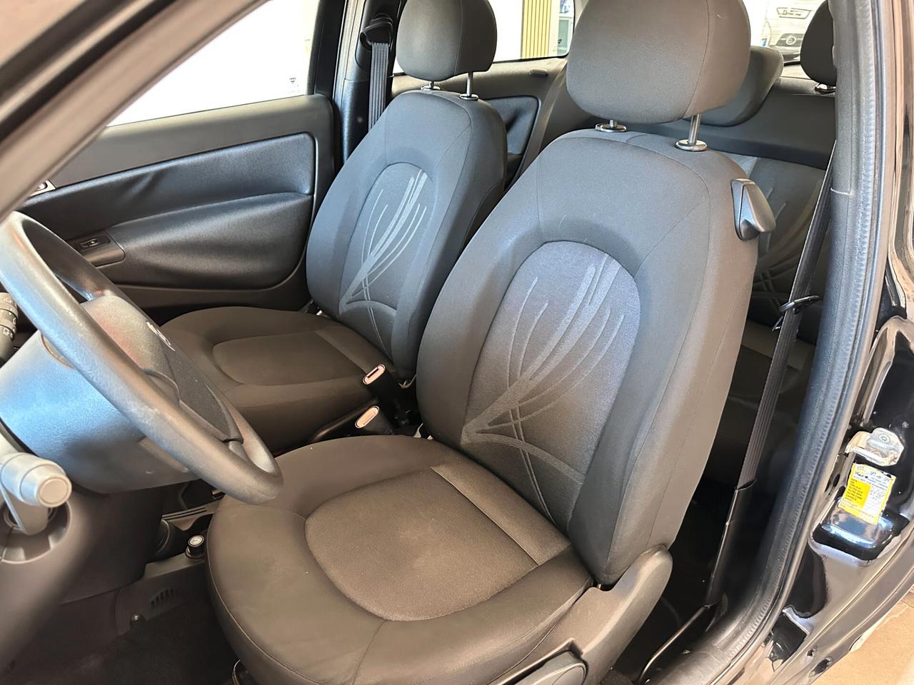 Lancia Ypsilon 1.2 69 CV Unyca - UNICO PROP. - NUOVA!!!