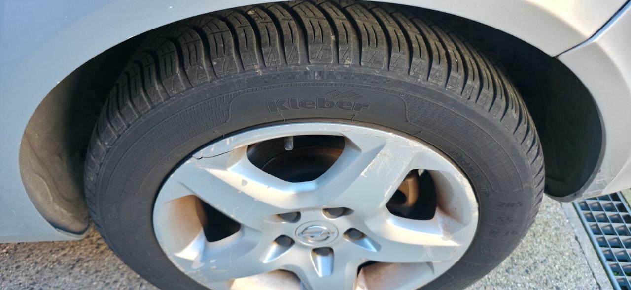 Opel Astra 1.7 CDTI 101CV 5 porte Cosmo neop