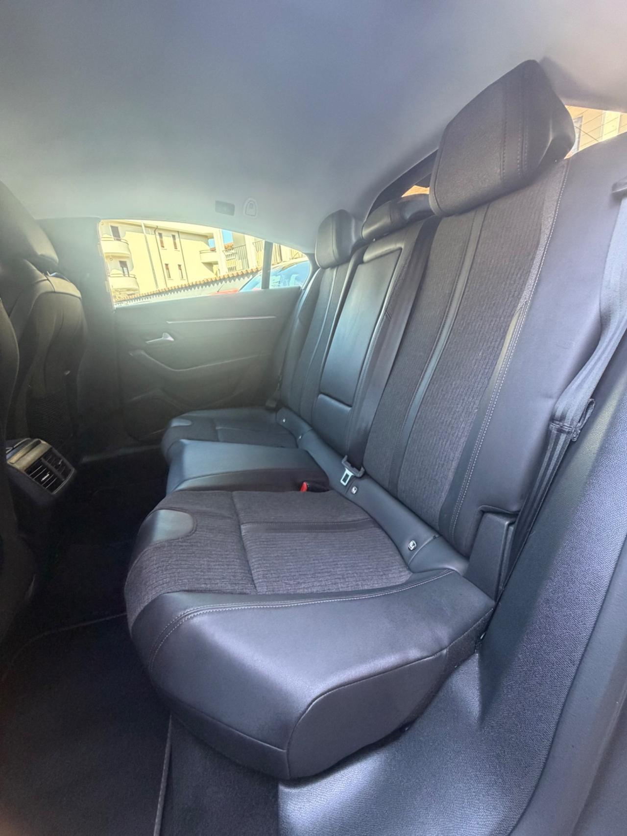Peugeot 508 BlueHDi 130 Stop&Start EAT8 GT Pack