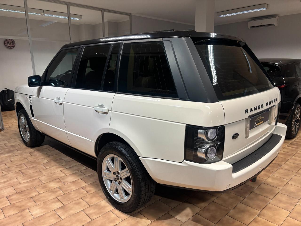 Land Rover Range Rover 3.6 tdV8 Vogue auto*GANCIO TRAINO *