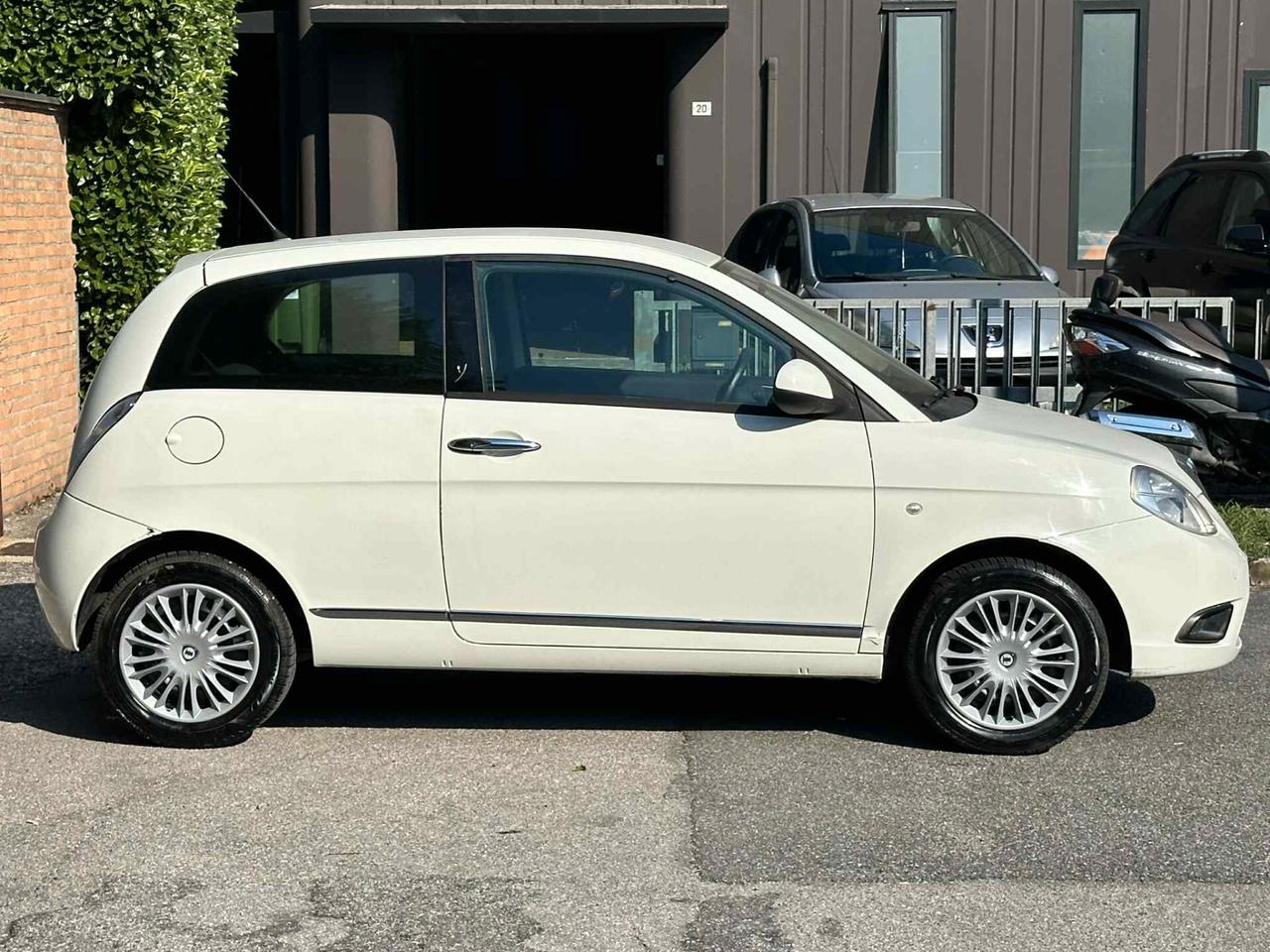 Lancia Ypsilon 1.2 60cv-169.000km-GARANZIA-2011