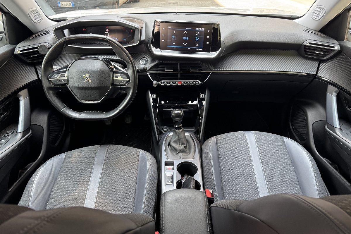 PEUGEOT 2008 BlueHDi 100 S&S Allure