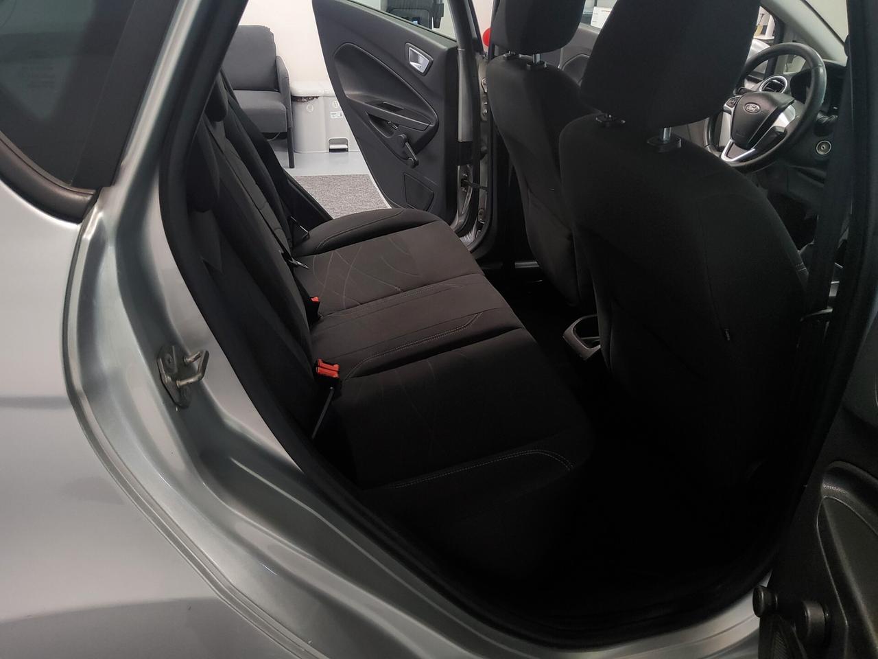 Ford Fiesta 1.5 TDCi 75CV 5 porte