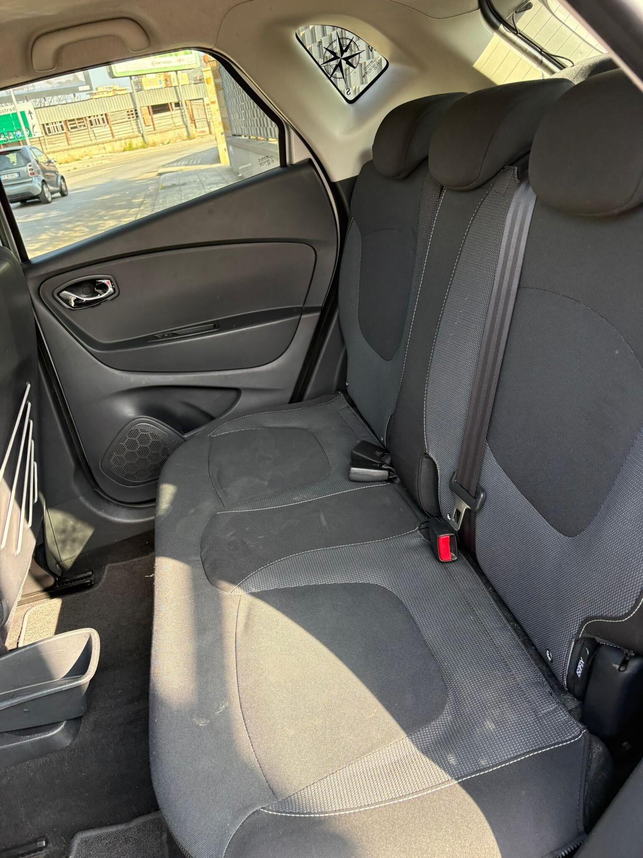 Renault Captur DCI - Anno 2015