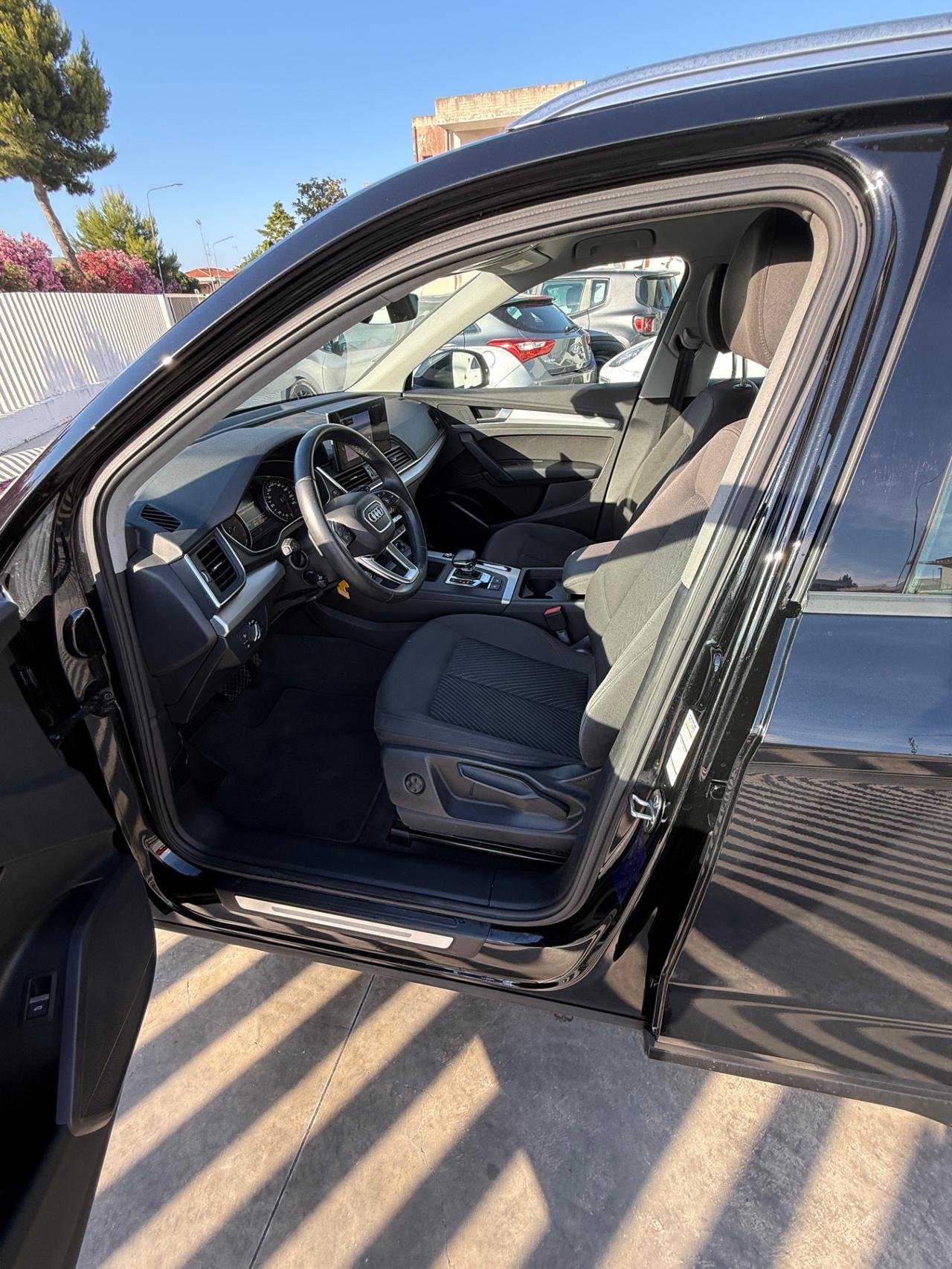Audi Q5 30 TDI S tronic line plus