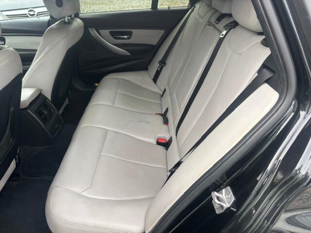 Bmw 320 320d Touring Luxury