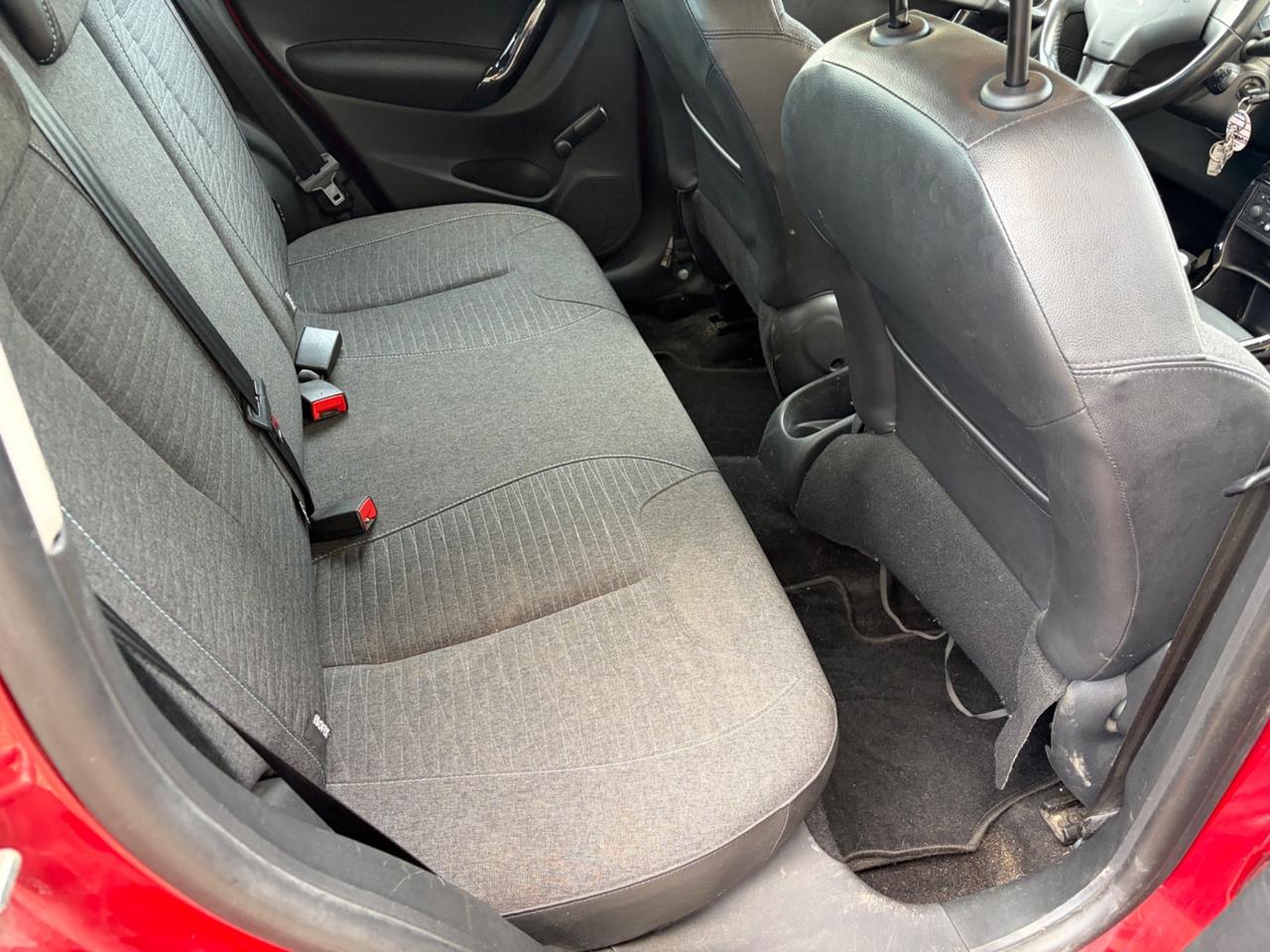 Citroen C3 1.2 BENZINA Exclusive 2015