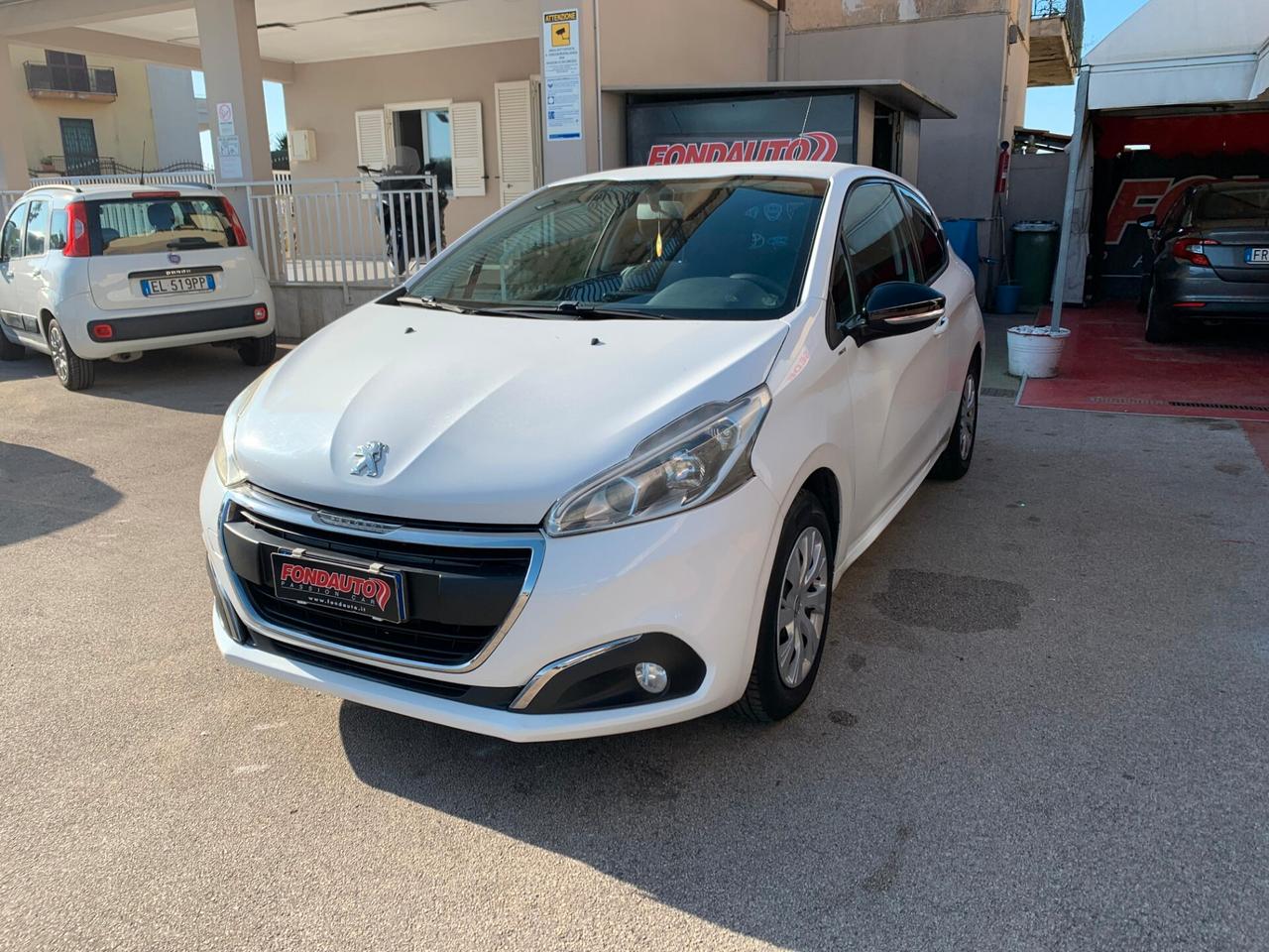 Peugeot 208 PureTech 68 3 porte Access
