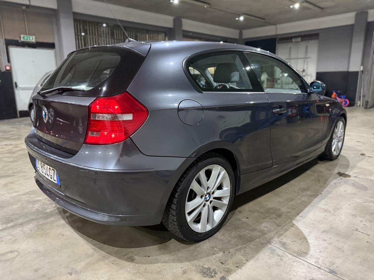 Bmw 116 118i cat 3 porte Futura