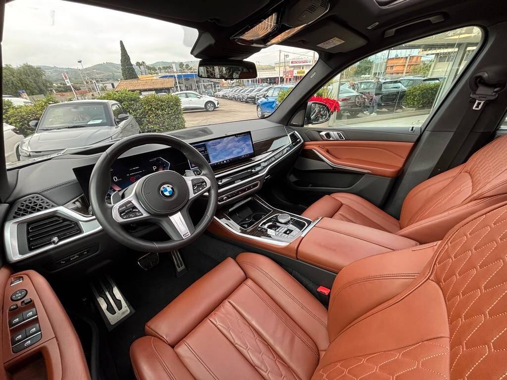 Bmw X5 M xDrive30d 48V Msport 2024/ 29.000 KM IVA ESPOSTA tua a soli 699 Euro al mese