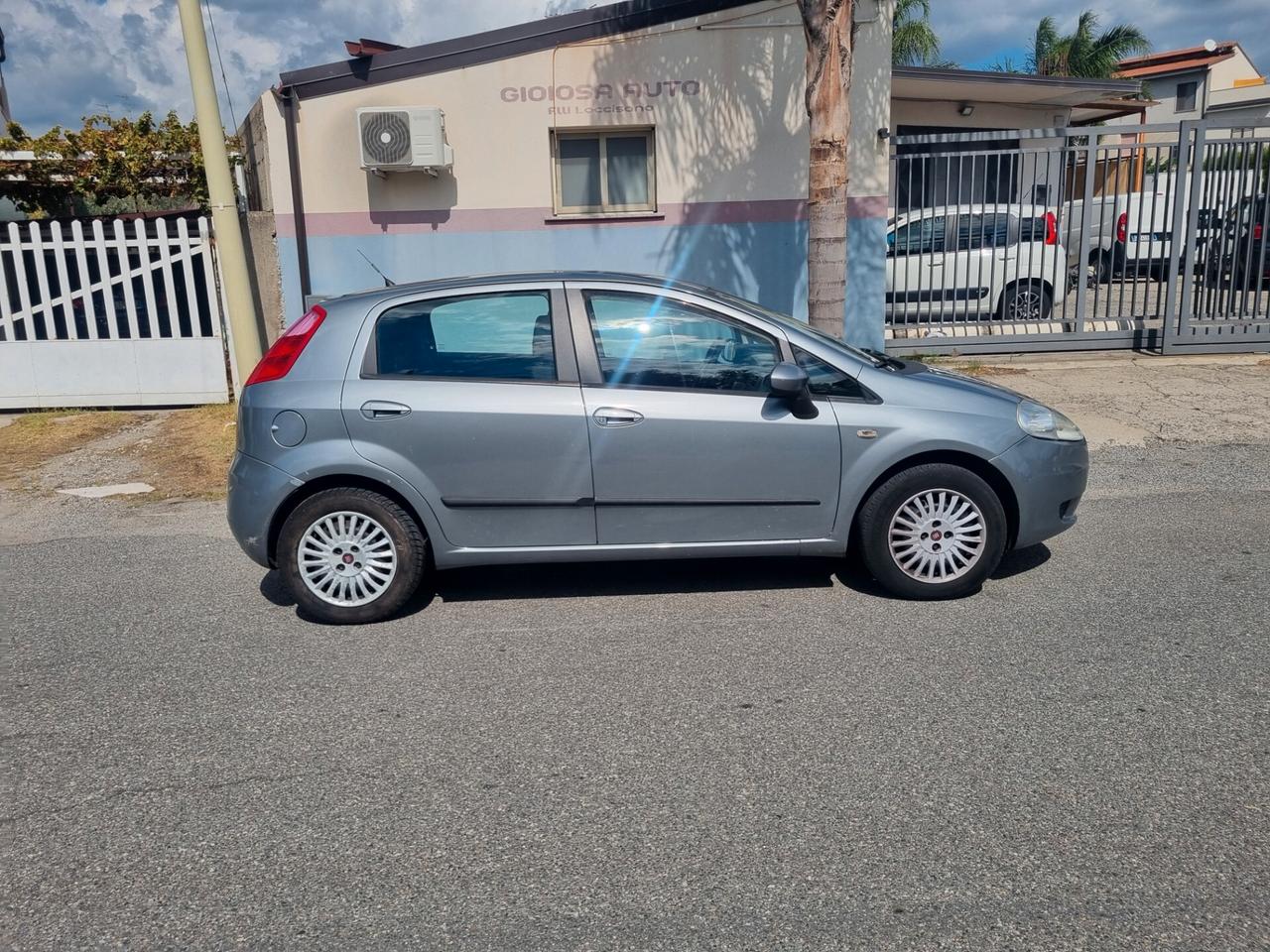 Fiat Grande Punto 1.4 Benz/Gpl Anno 2009