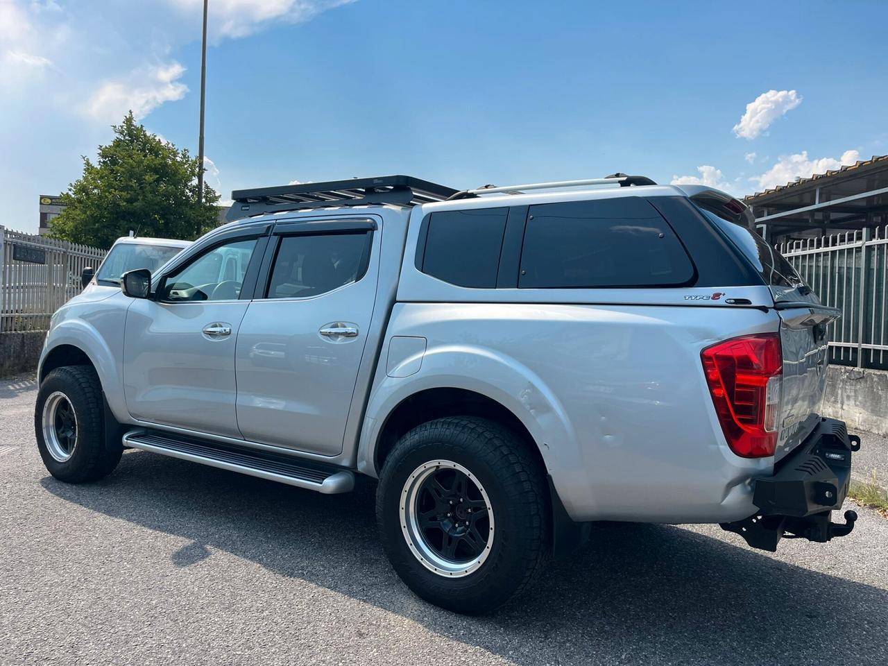 Nissan Navara 2.3 dCi 4WD 190CV