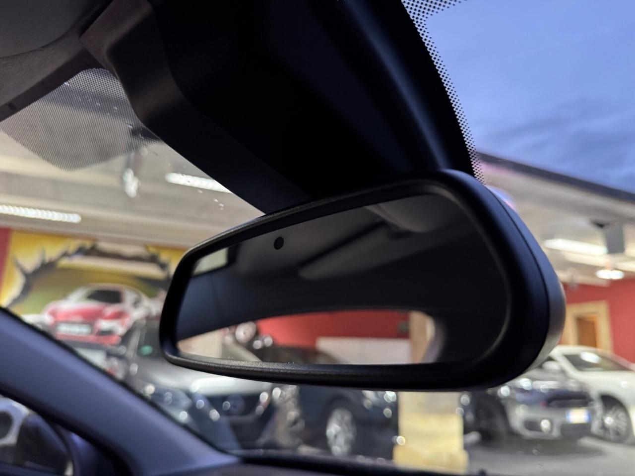 Citroen C3 HDi Shine Pack Tetto nero Retroc Keyles