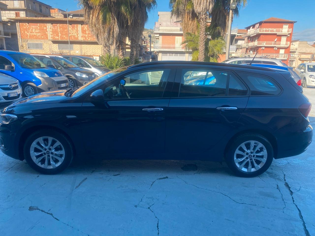 Fiat Tipo 1.3 Mjt S&S 5 porte Lounge