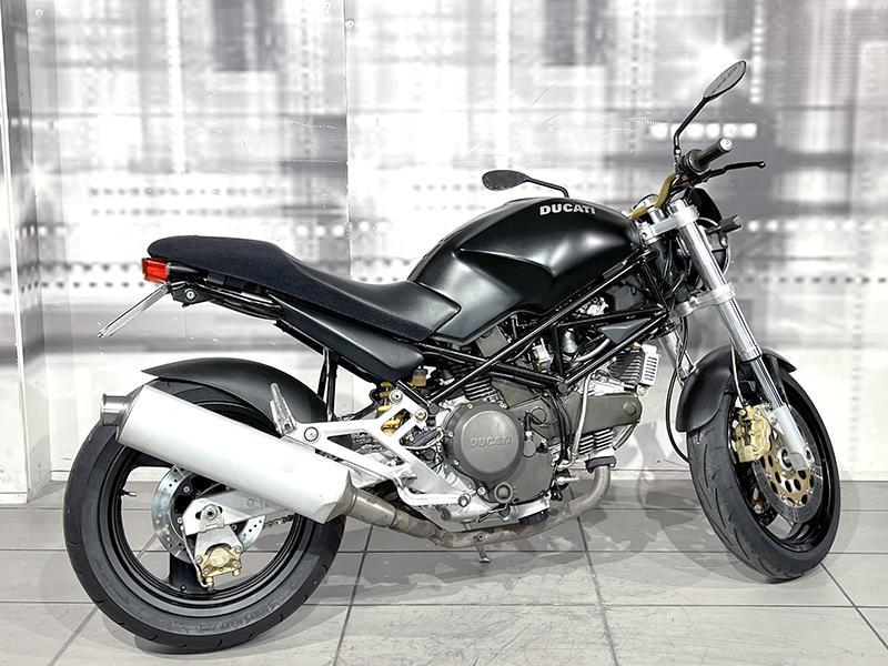 Ducati Monster 750