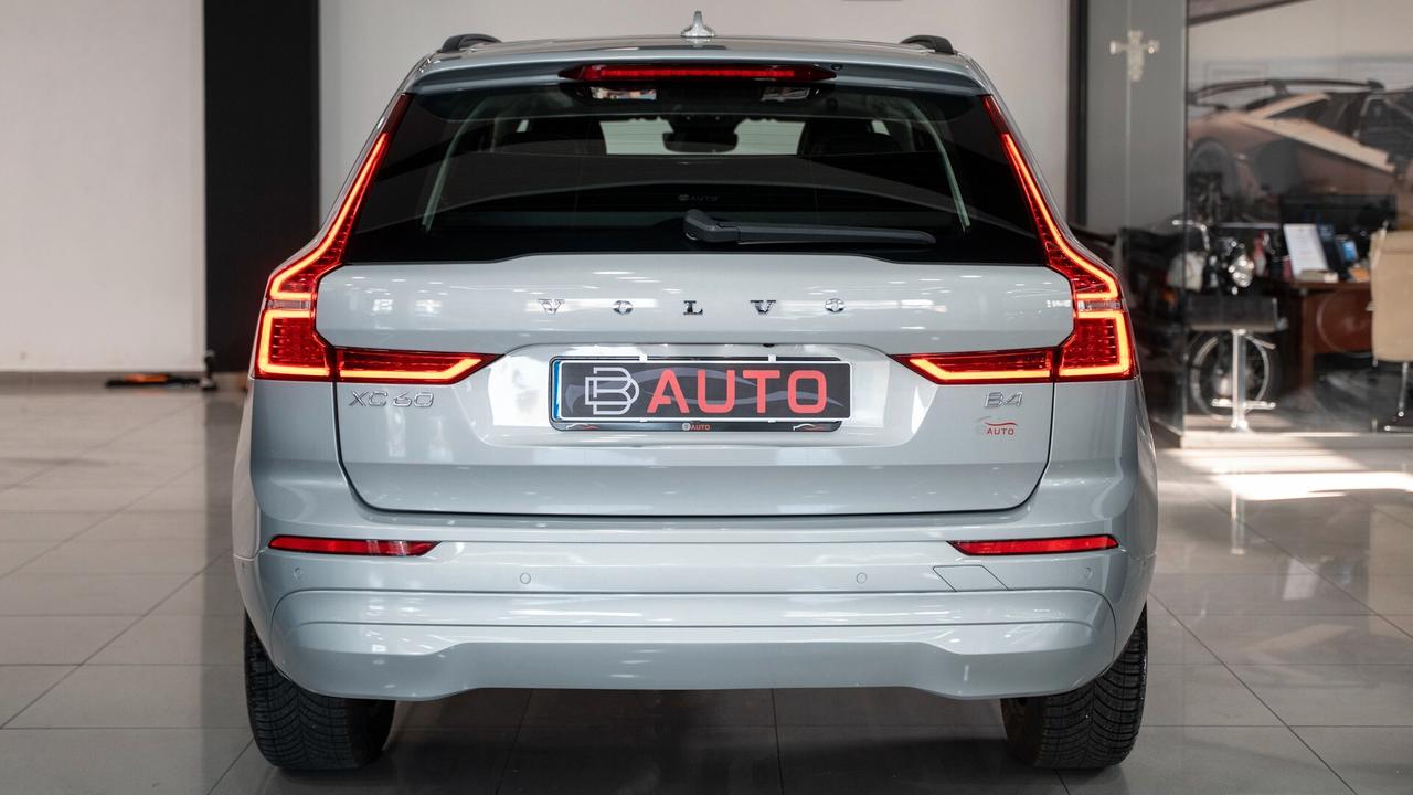 Volvo XC 60 XC60 B4 D 2.0 GEARTRONIC AWD MOMENTUM SPORT LED NAVI FULL OPTIONAL