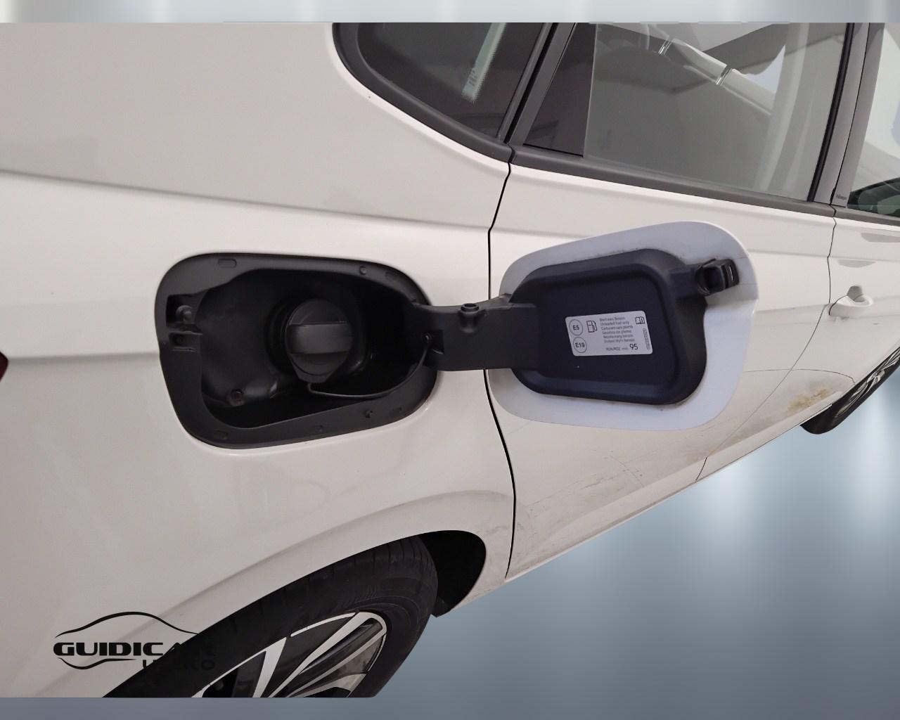 VOLKSWAGEN Polo VI 2022 - Polo 1.0 tsi Life 95cv