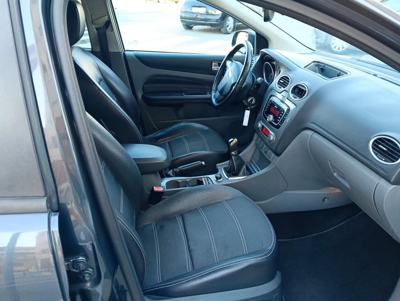 Ford Focus 1.6 TDCi (90CV) 5p. Tit.