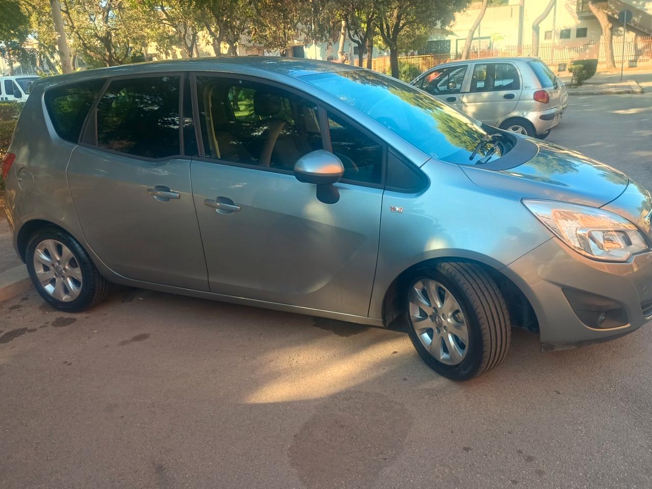 Opel Meriva 1.3 CDTI 95CV ecoFLEX Cosmo