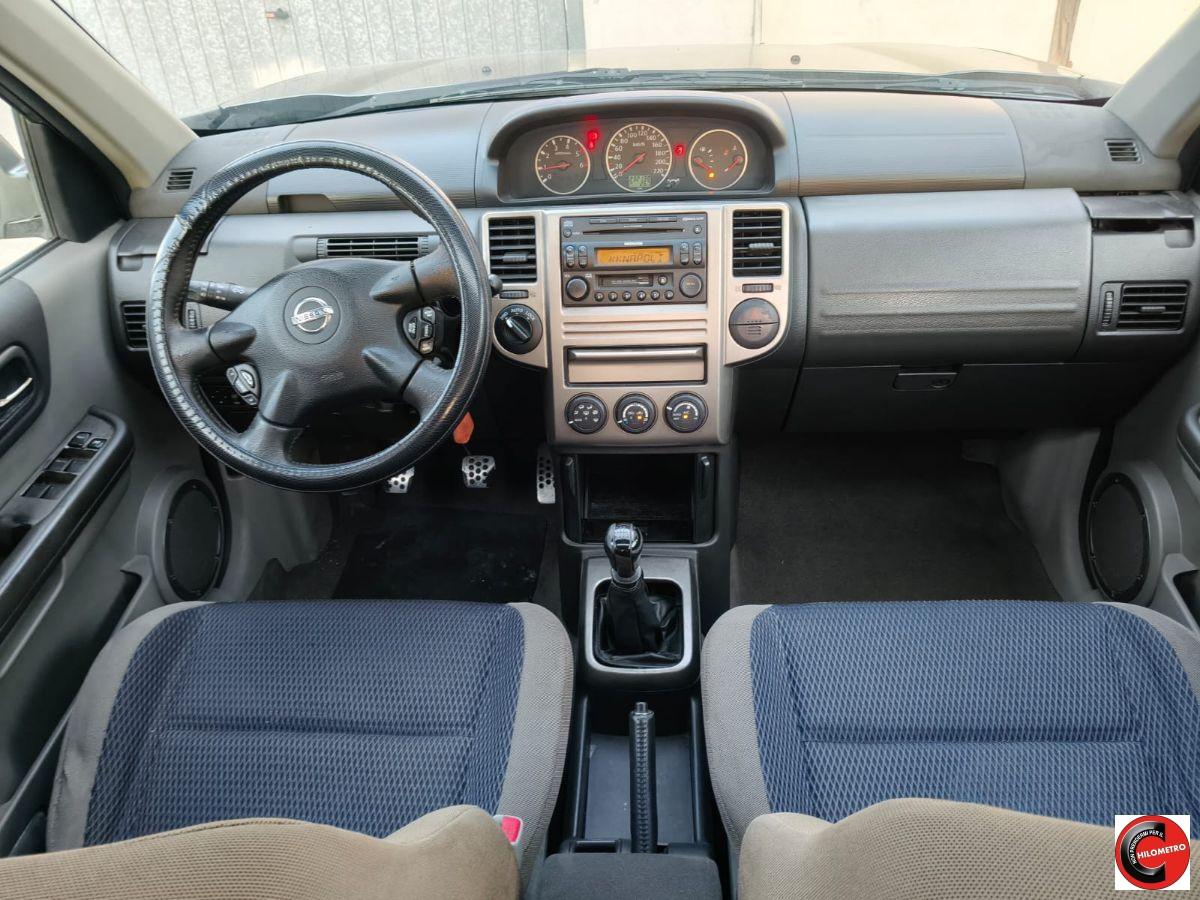 NISSAN - X-Trail - 2.2 dCi Elegance