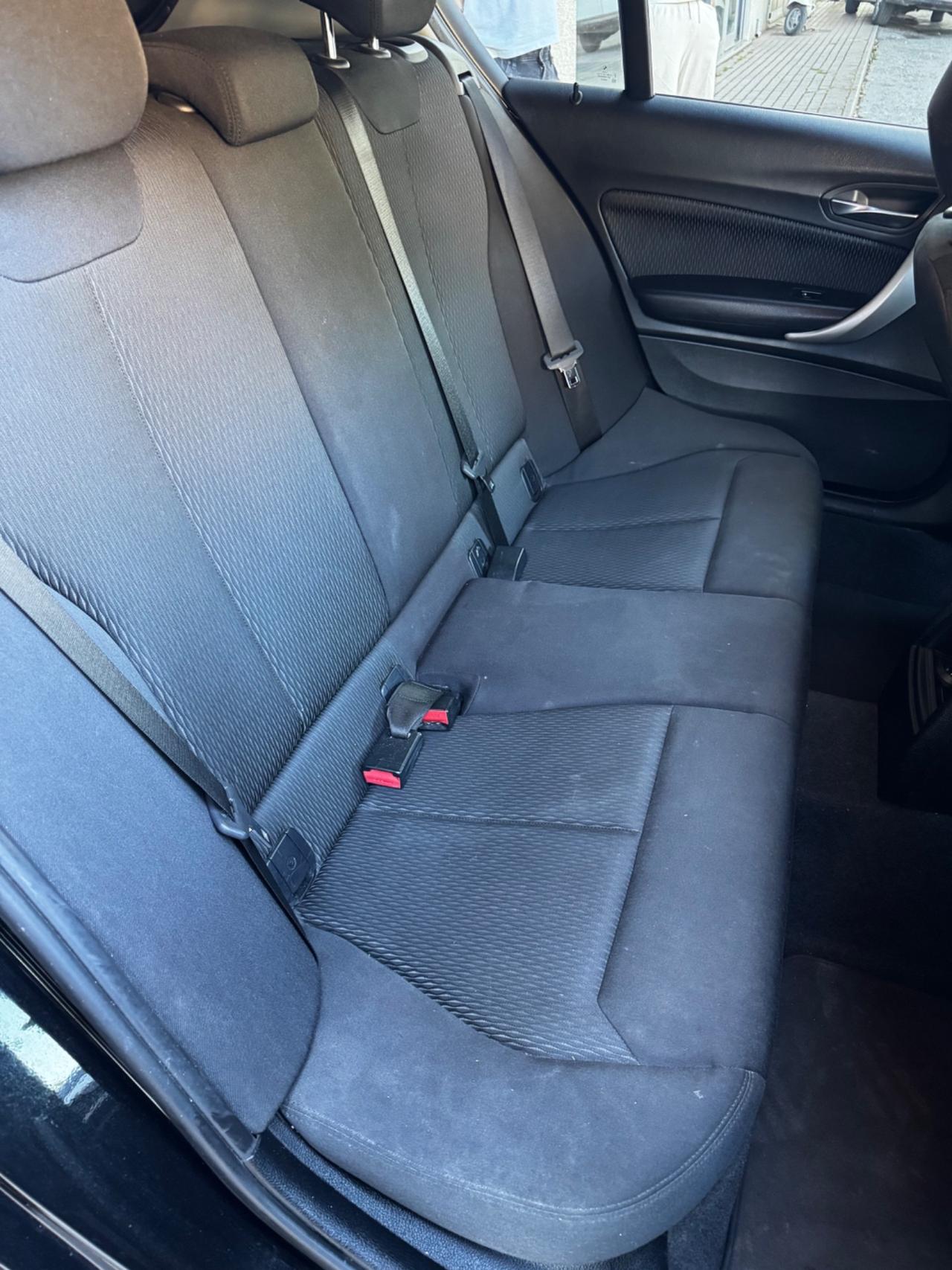 Bmw 116 116d 5p. Sport