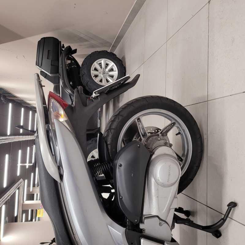 Honda SH 125 i - 2009